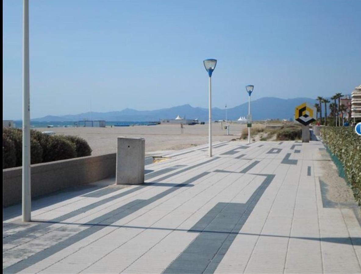 Appartement Vue Mer 212 Canet-en-Roussillon Exterior foto